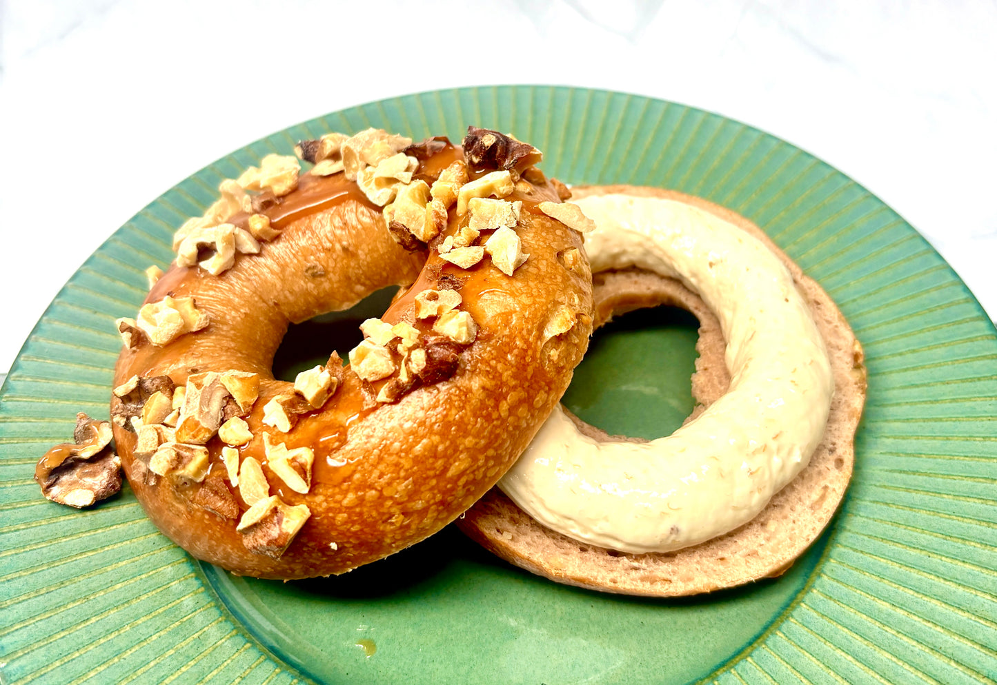 CARAMEL WALNUTS BAGEL WITH CARAMEL BANANA CREAM CHEESE