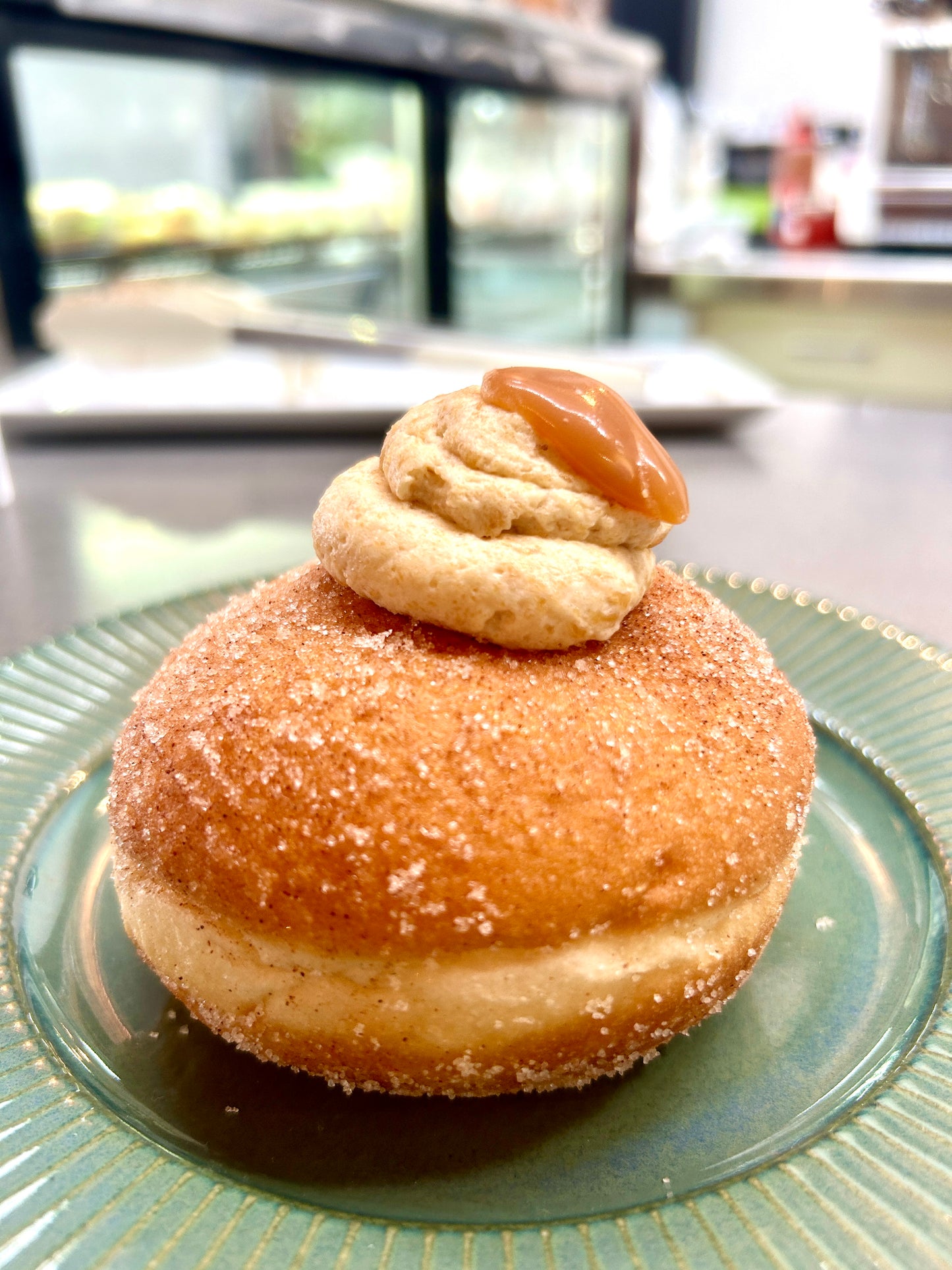 PEANUTS BUTTER WITH CARAMEL SAUCE DOUGHNUT