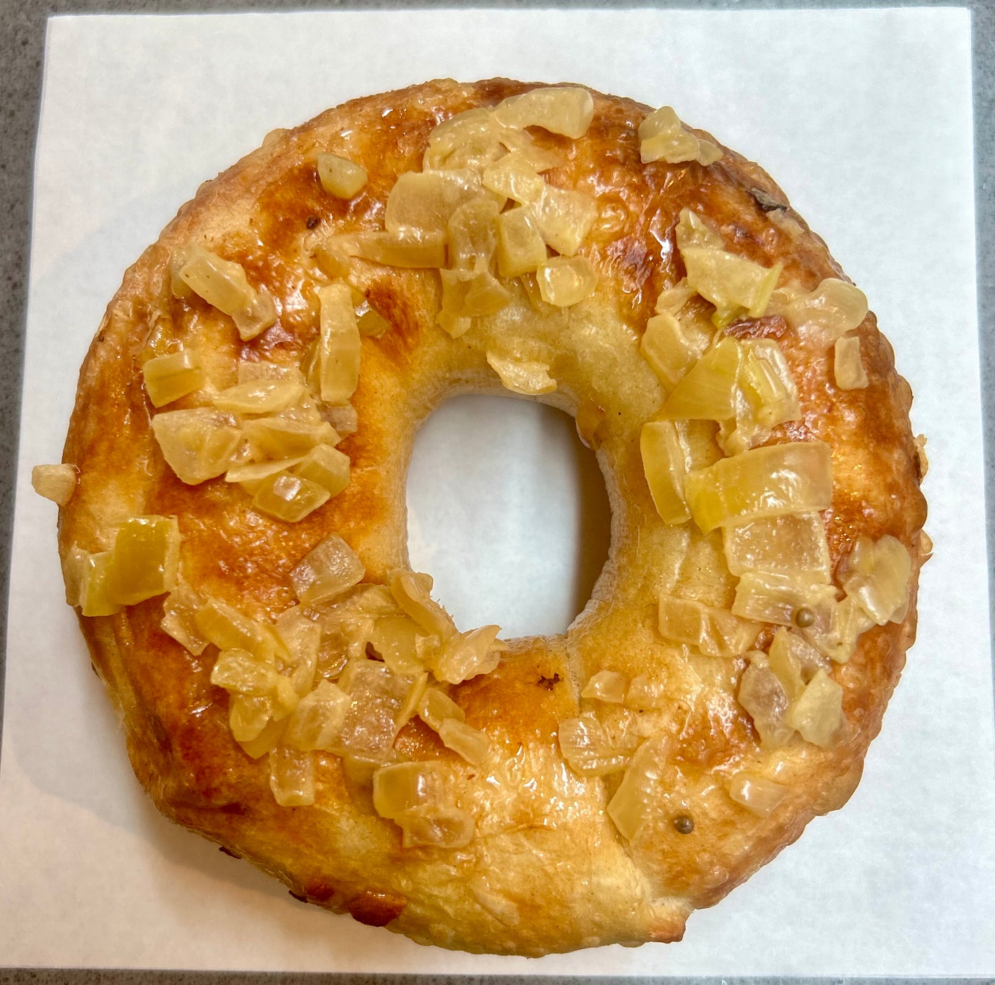 CARAMELIZED ONION BAGEL