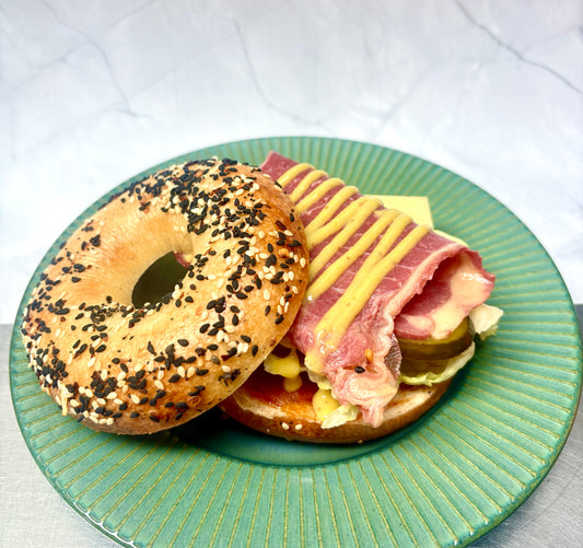 CORNED BEEF WITH CHEDDER CHEESE