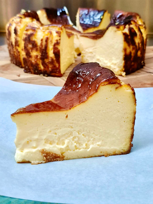 LEMON CURD BASQUE CHEESECAKE