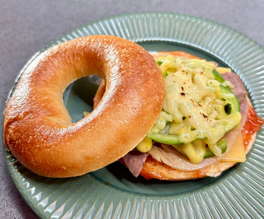 roast beef bagel sandwich