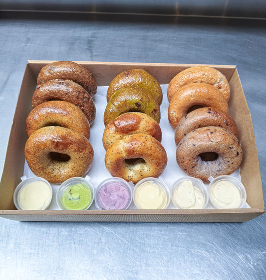 BAGEL WITH SPREAD SWEET COMBO