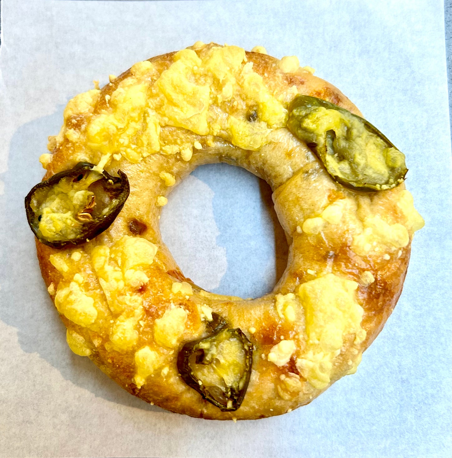 JALAPENO CHEDDAR CHEESE BAGEL