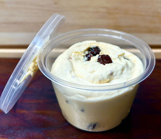 RUM RAISINS CREAM CHEESE